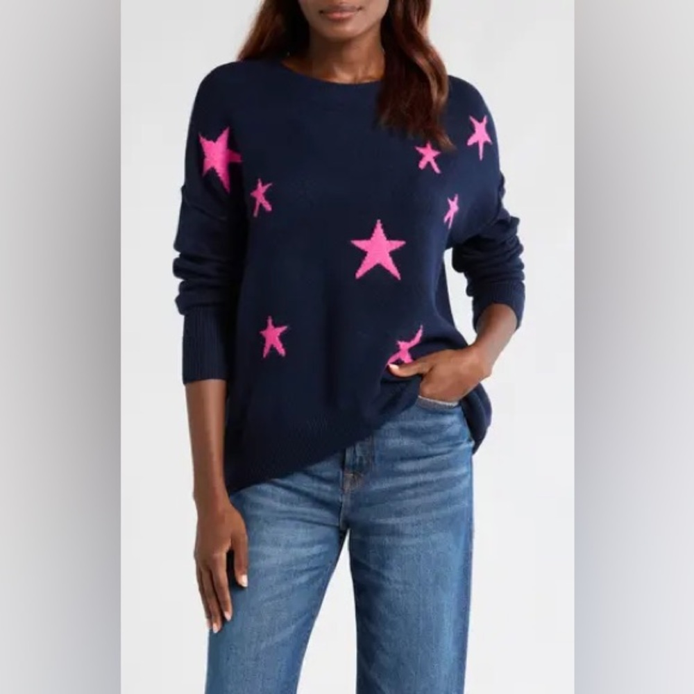 MALENITA🌻SOLD🌻Vince Camuto Navy Sweater with Pink Stars - Picture 2 of 10